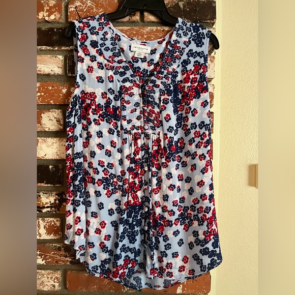 Lot of three 3 Liz Claiborne Tops PXL - Picture 1 of 9